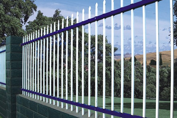 锌钢围墙栅栏的功用及安装