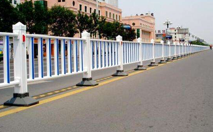 城市交通公路栏杆作用和优势